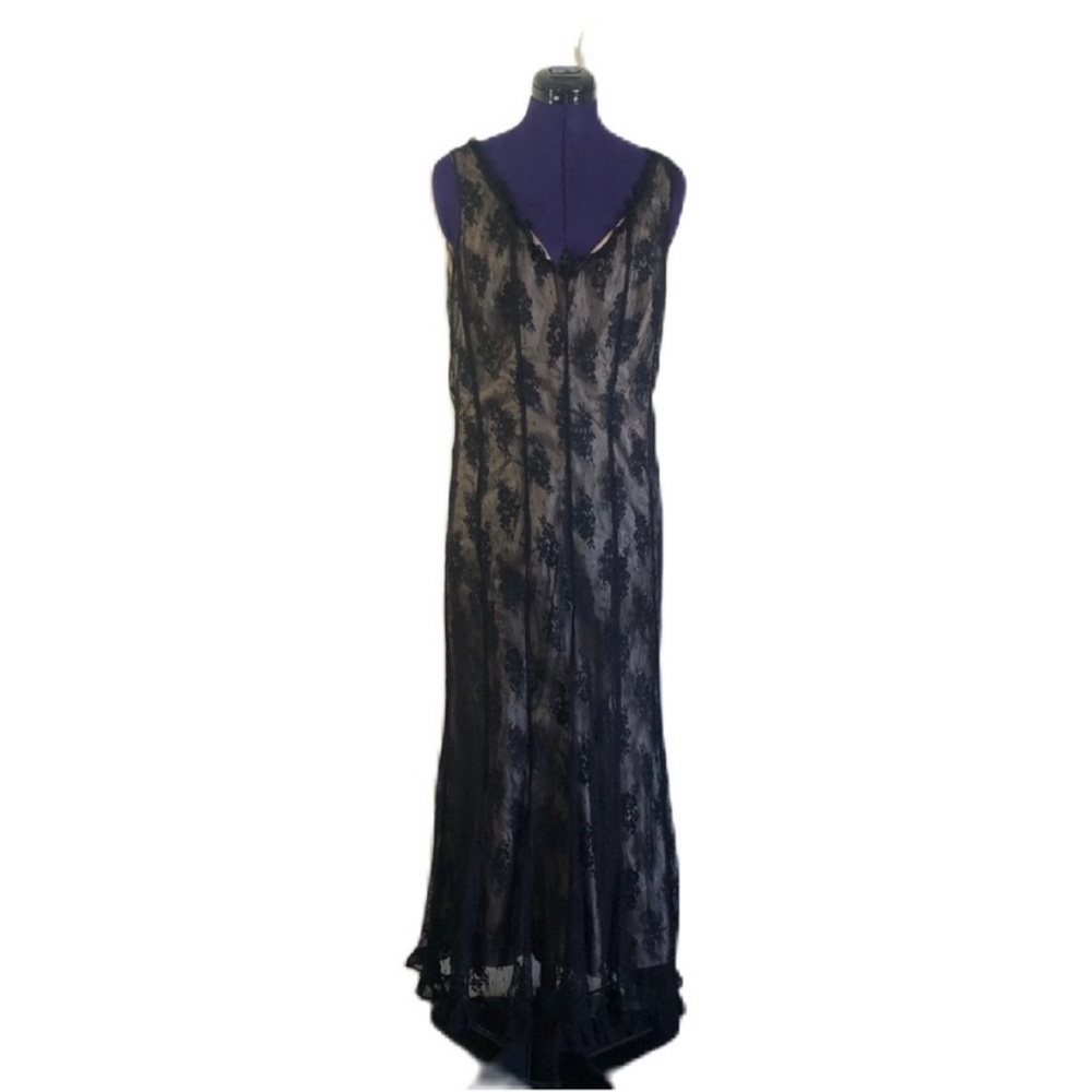 Cathaya Black Beige Lace Romantic Witchy Short Sleeve Maxi Dress